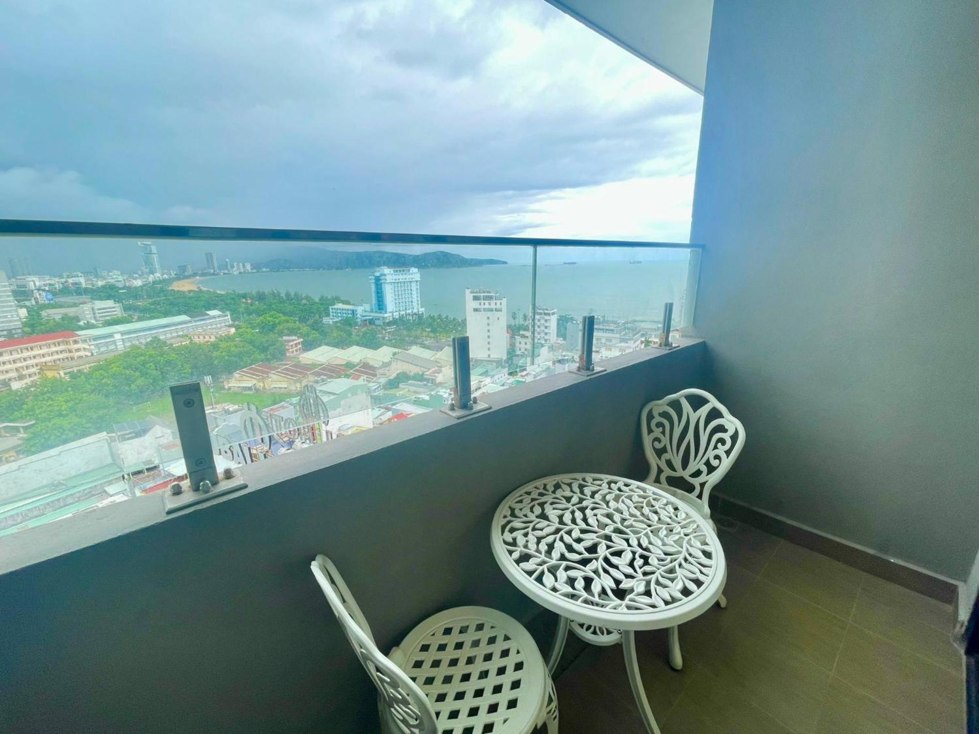 Flc Sea Tower Quy Nhon- Q House Codotel Exterior photo